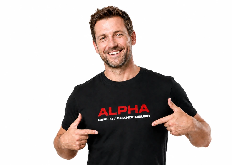 alphakravmaga-erwachsene Alpha Krav Maga | Selbstverteidigung für Jugendliche und Erwachsene in Berlin